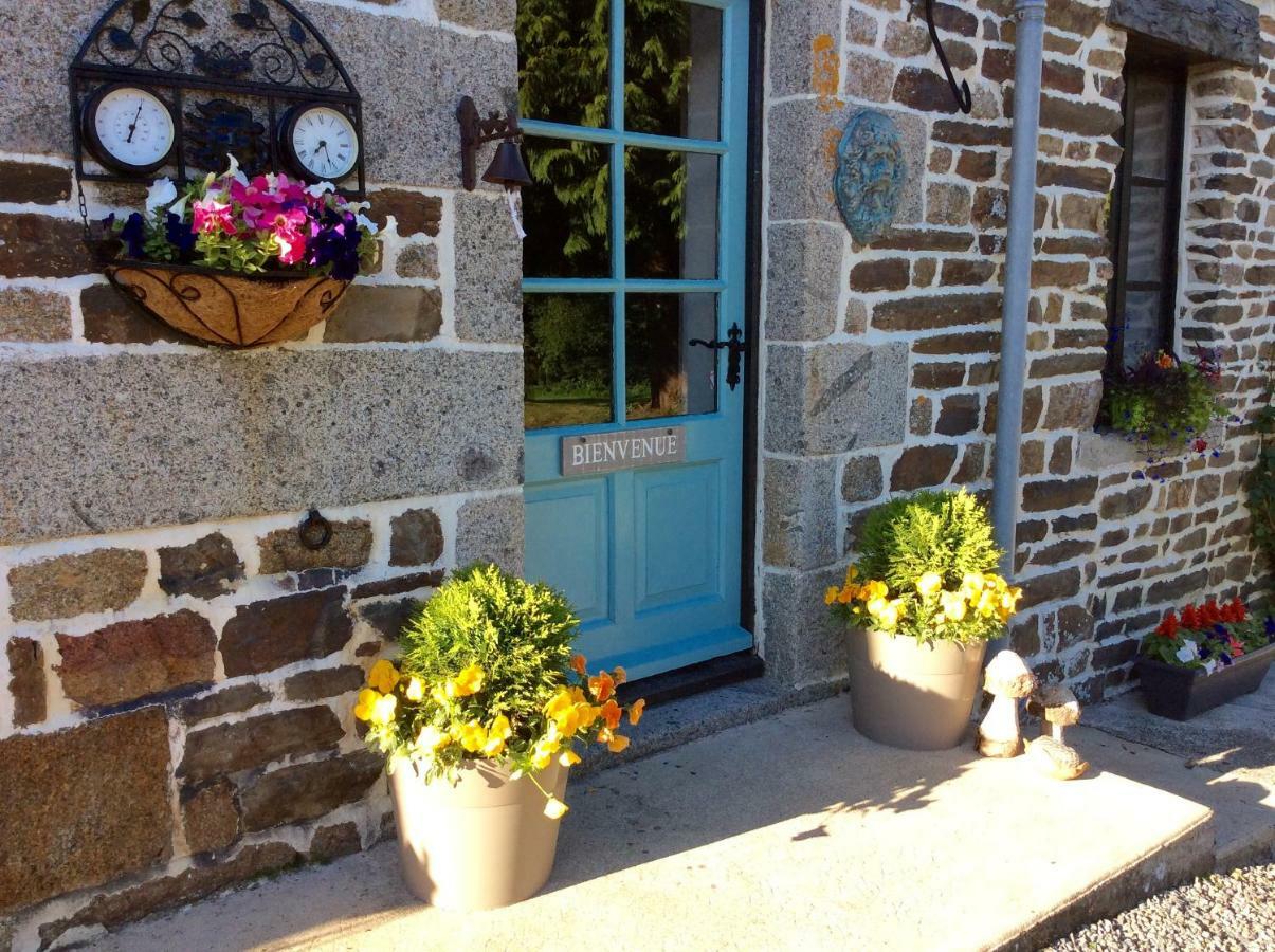 Maison Mai Or La Petite Maison Mai Or La Petite Grange Or All Three La Chapelle-Urée Kültér fotó
